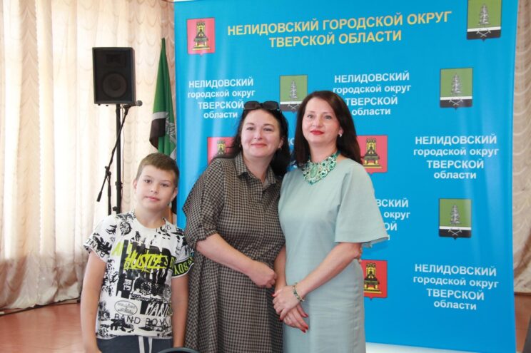 Шесть семей из Тверской области переселили из аварийного жилья