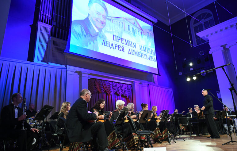 В Твери объявили победителей премии имени Андрея Дементьева В Твери объявили победителей премии имени Андрея Дементьева