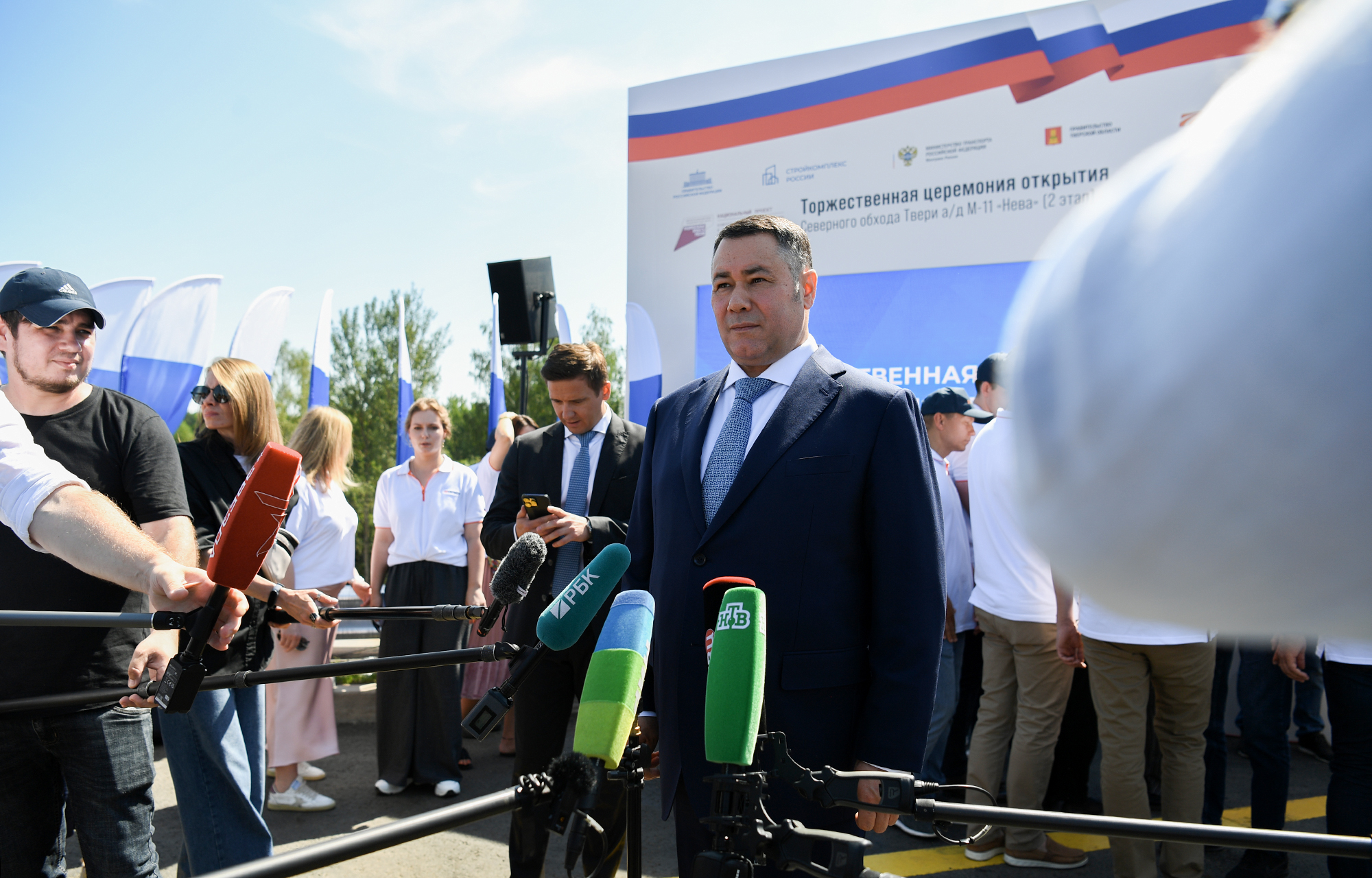 Владимир Путин открыл движение на Северном обходе Твери