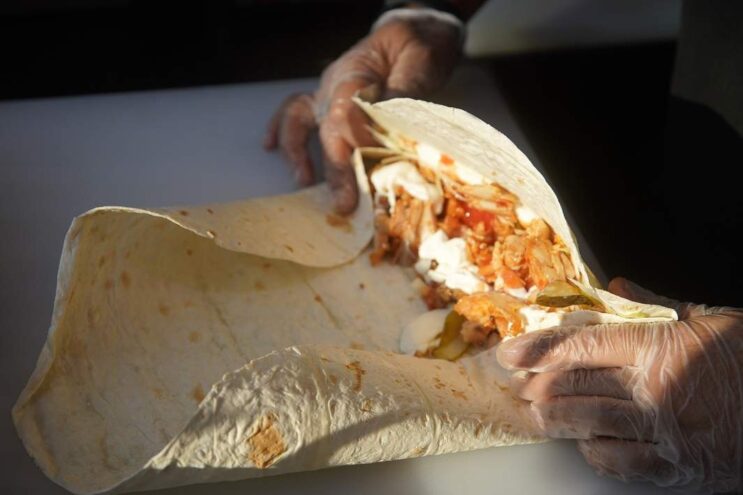 В России появится ГОСТ на шаурму В России появится ГОСТ на шаурму