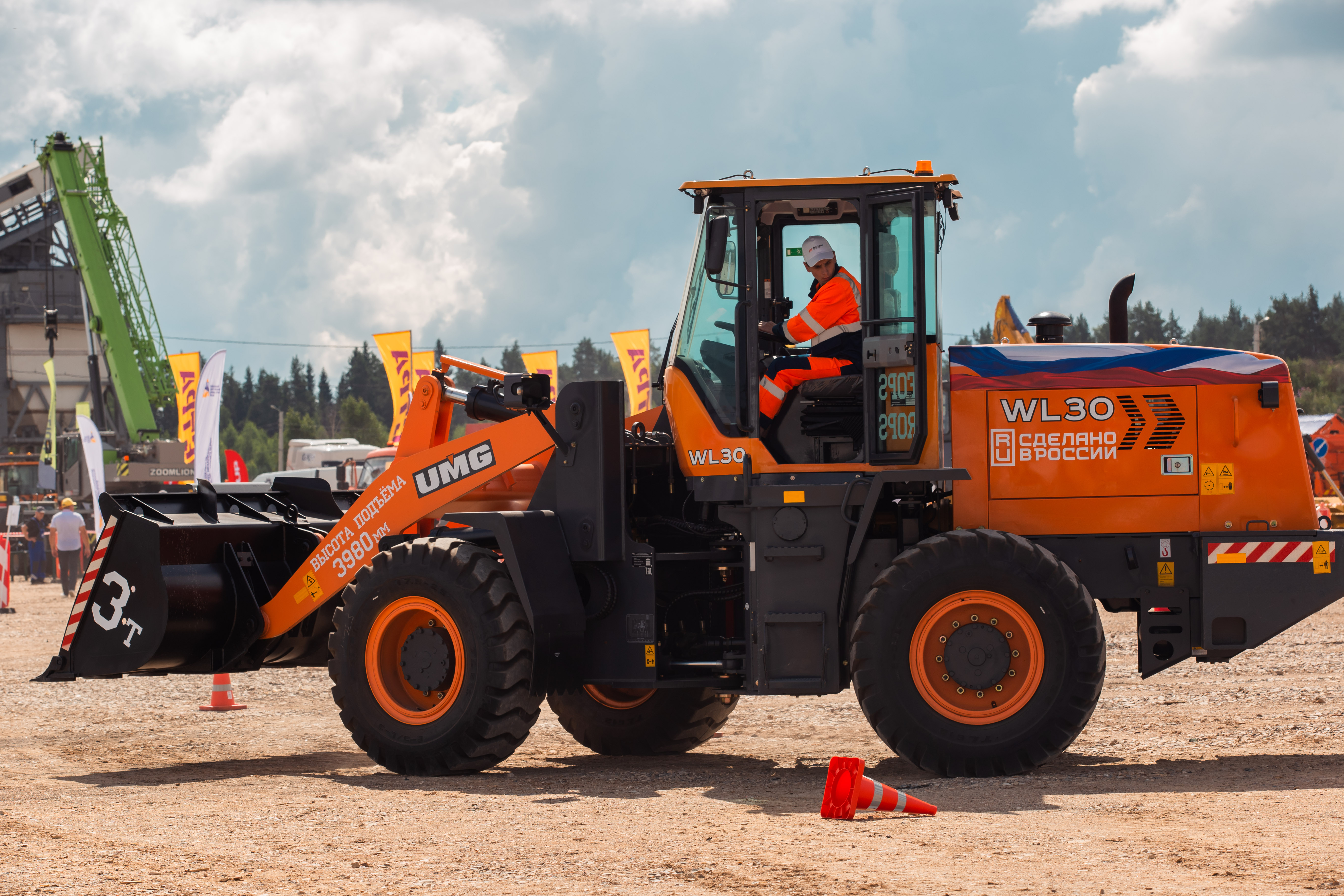 Больше 100 лучших дорожников из четырех стран показали свое мастерство в Тверской области