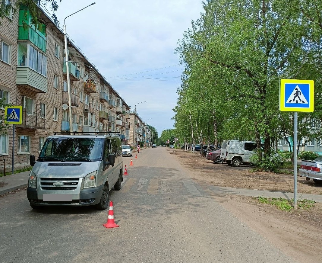 В Тверской области минивэн сбил 18-летнюю девушку В Тверской области минивэн сбил 18-летнюю девушку
