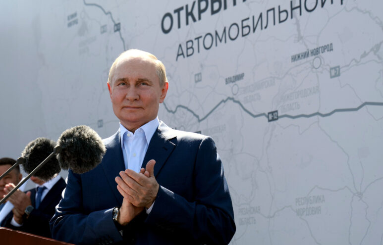 Владимир Путин открыл движение на Северном обходе Твери Владимир Путин открыл движение на Северном обходе Твери