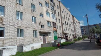 В Тверской области из окна выпала 7-летняя девочка В Тверской области из окна выпала 7-летняя девочка