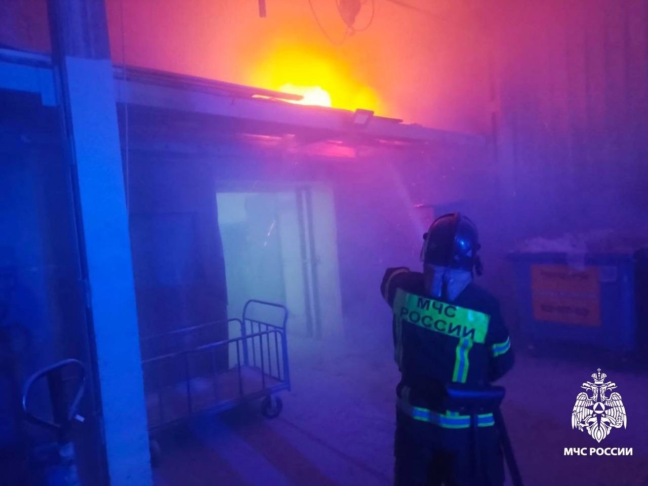 В отделении Почты России в Твери случился пожар