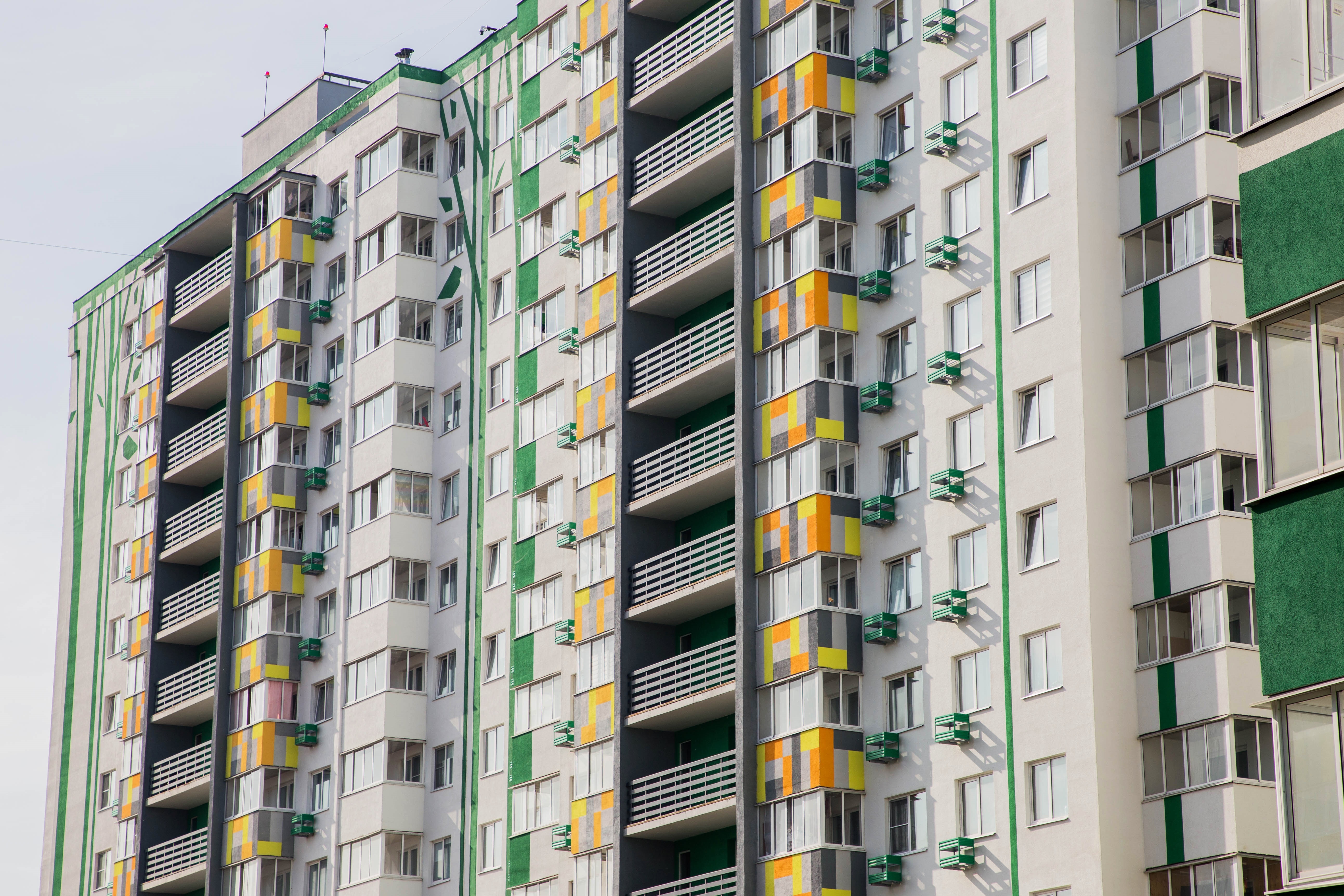 В июне продажи ипотеки в России выросли почти в 1,5 раза В июне продажи ипотеки в России выросли почти в 1,5 раза