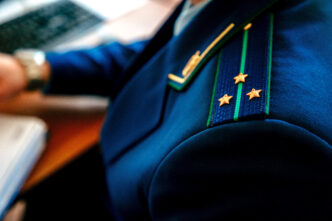 Жительница Тверской области лишилась машины из-за отказа дуть в алкотестер Жительница Тверской области лишилась машины из-за отказа дуть в алкотестер