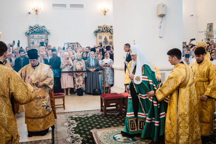 Патриарх Кирилл освятил Спасо-Преображенский собор в Твери Патриарх Кирилл освятил Спасо-Преображенский собор в Твери