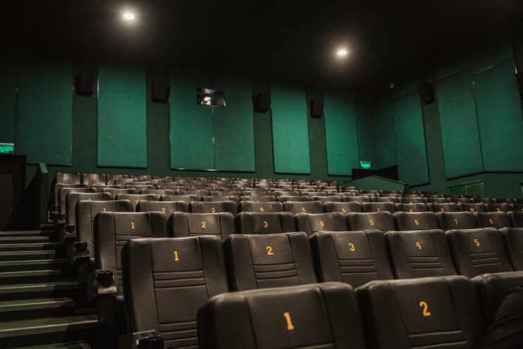 Культурная комедия и фильм для взрослых: пять кинопремьер, которые стоит посмотреть жителям Твери Культурная комедия и фильм для взрослых: пять кинопремьер, которые стоит посмотреть жителям Твери