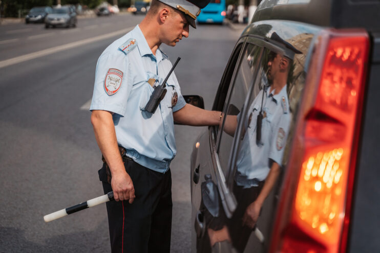 В Твери в выходные на дорогах будут ловить пьяных водителей В Лихославле любитель сесть за руль пьяным лишился водительских прав и автомобиля