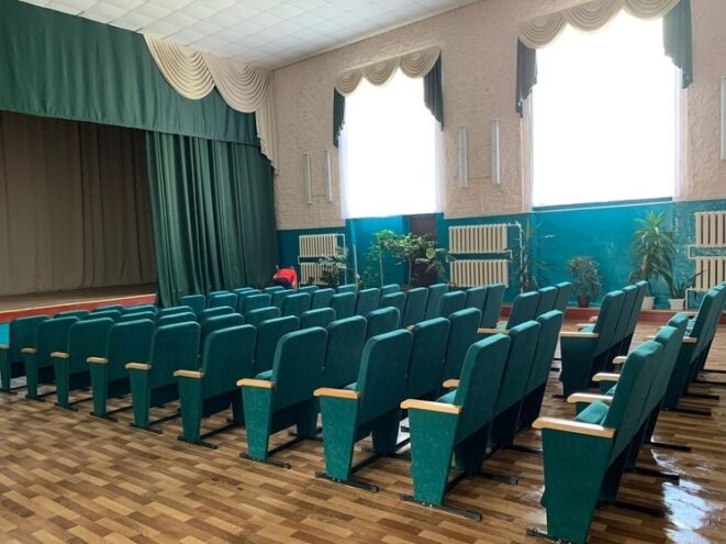 В андреапольском ДК обновили зрительный зал В андреапольском ДК обновили зрительный зал