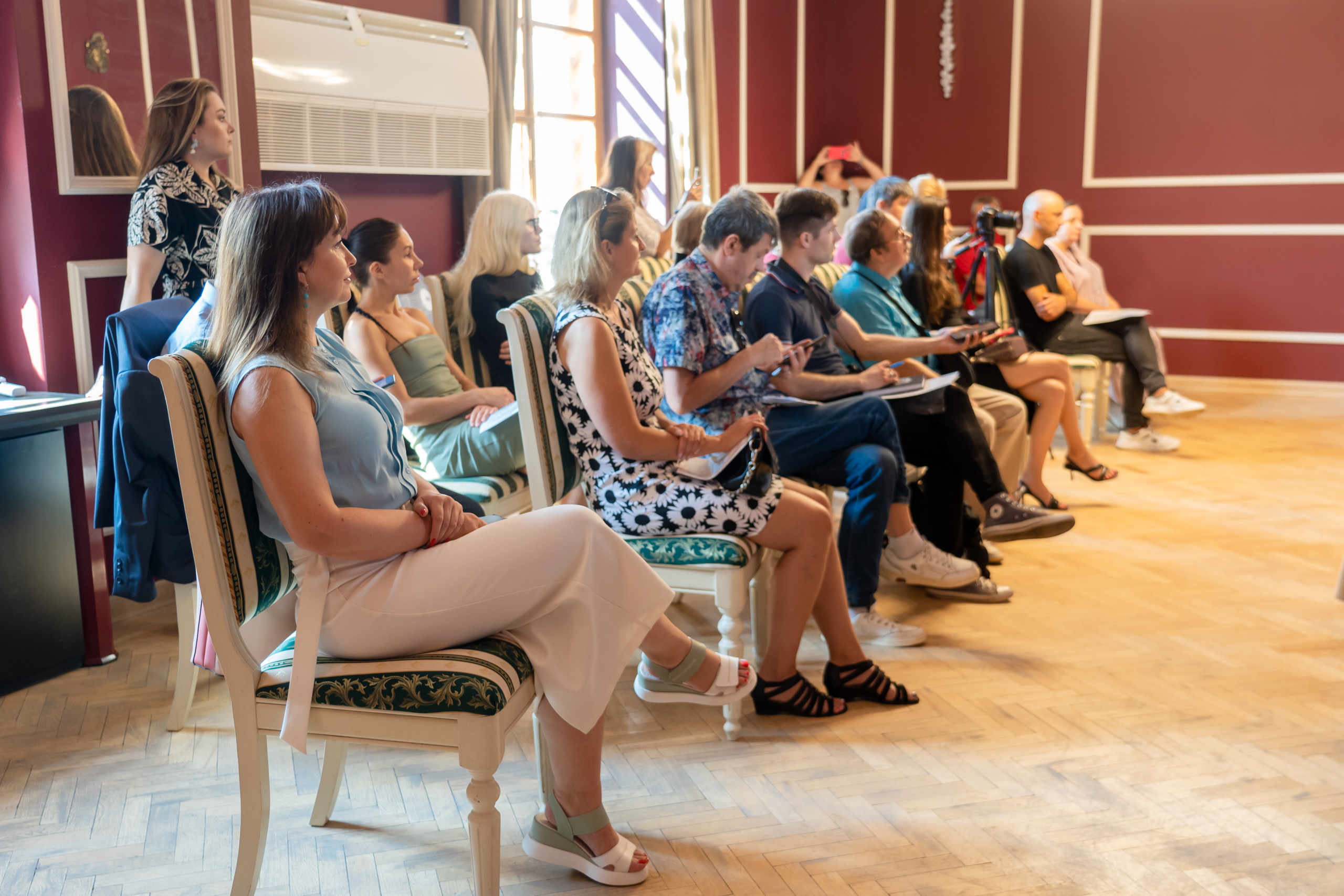 «Благодаря конфликту возможен рост»: В театре драмы прошла пресс-конференция в преддверии 279-го сезона