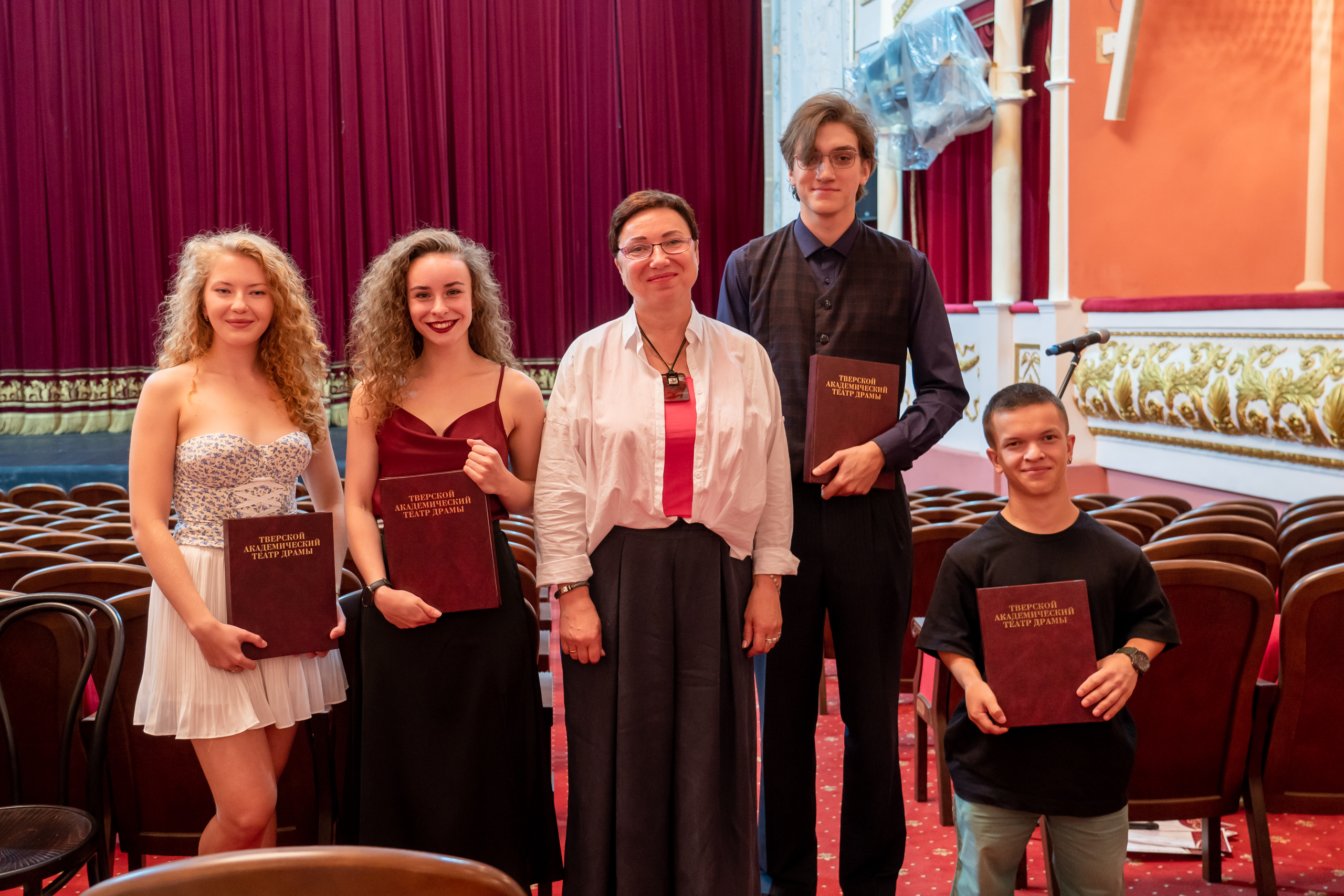 «Благодаря конфликту возможен рост»: В театре драмы прошла пресс-конференция в преддверии 279-го сезона