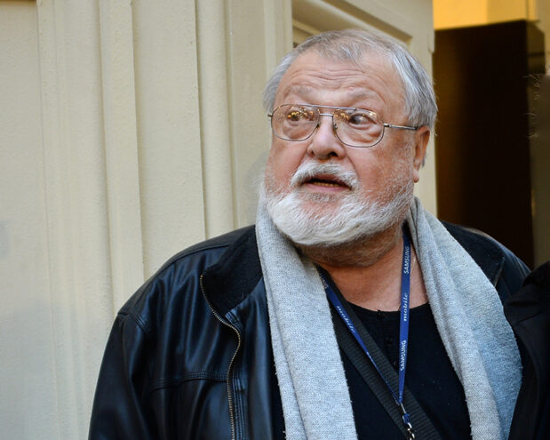 Умер актер, озвучивший Гомера Симпсона Умер актер, озвучивший Гомера Симпсона