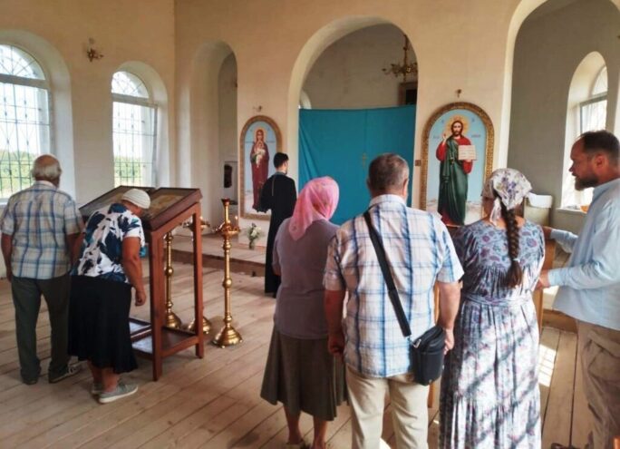 В Лихославльском благочинии завершился Большой Бежецкий Крестный ход В Лихославльском благочинии завершился Большой Бежецкий Крестный ход