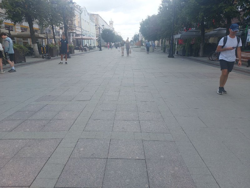 В центре Твери парень на самокате сбил ребёнка Глава СК поручил возбудить уголовное дело после наезда самокатчика на ребенка в Твери
