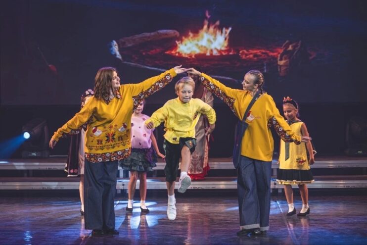 В Тверской области состоялся показ одежды по эскизам юных дизайнеров