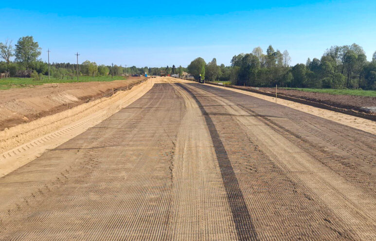 В Тверской области продолжается реконструкция дороги, входящей в состав западной транспортной хорды В Тверской области продолжается реконструкция дороги, входящей в состав западной транспортной хорды