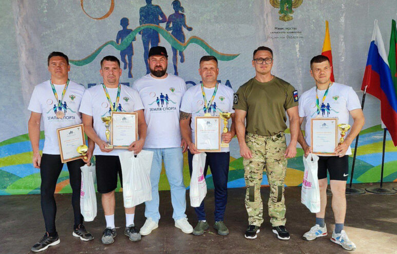 Многодетные семьи Тверской области выступят в финале Всероссийского марафона «Земля спорта-2024» Многодетные семьи Тверской области выступят в финале Всероссийского марафона «Земля спорта-2024»