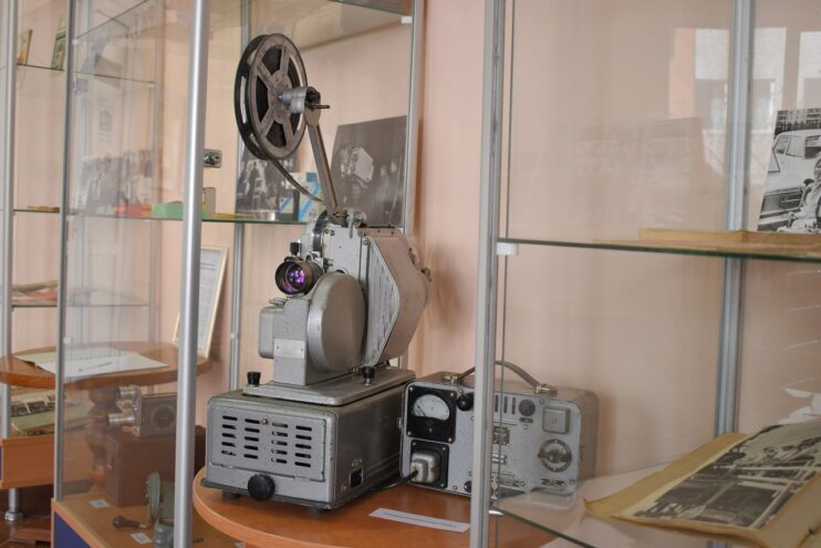 В Твери открылась выставка о мире кино В Твери открылась выставка о мире кино