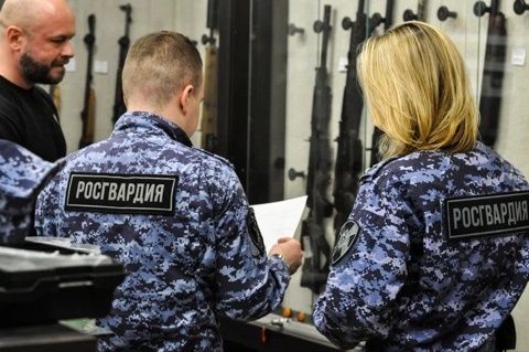 В Тверской области проверили около 190 владельцев оружия за неделю В Тверской области проверили около 190 владельцев оружия за неделю