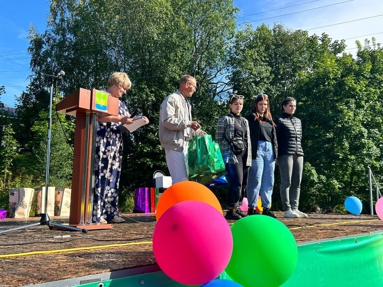 В Андреапольском округе отметили День сельского поселения В Андреапольском округе отметили День сельского поселения