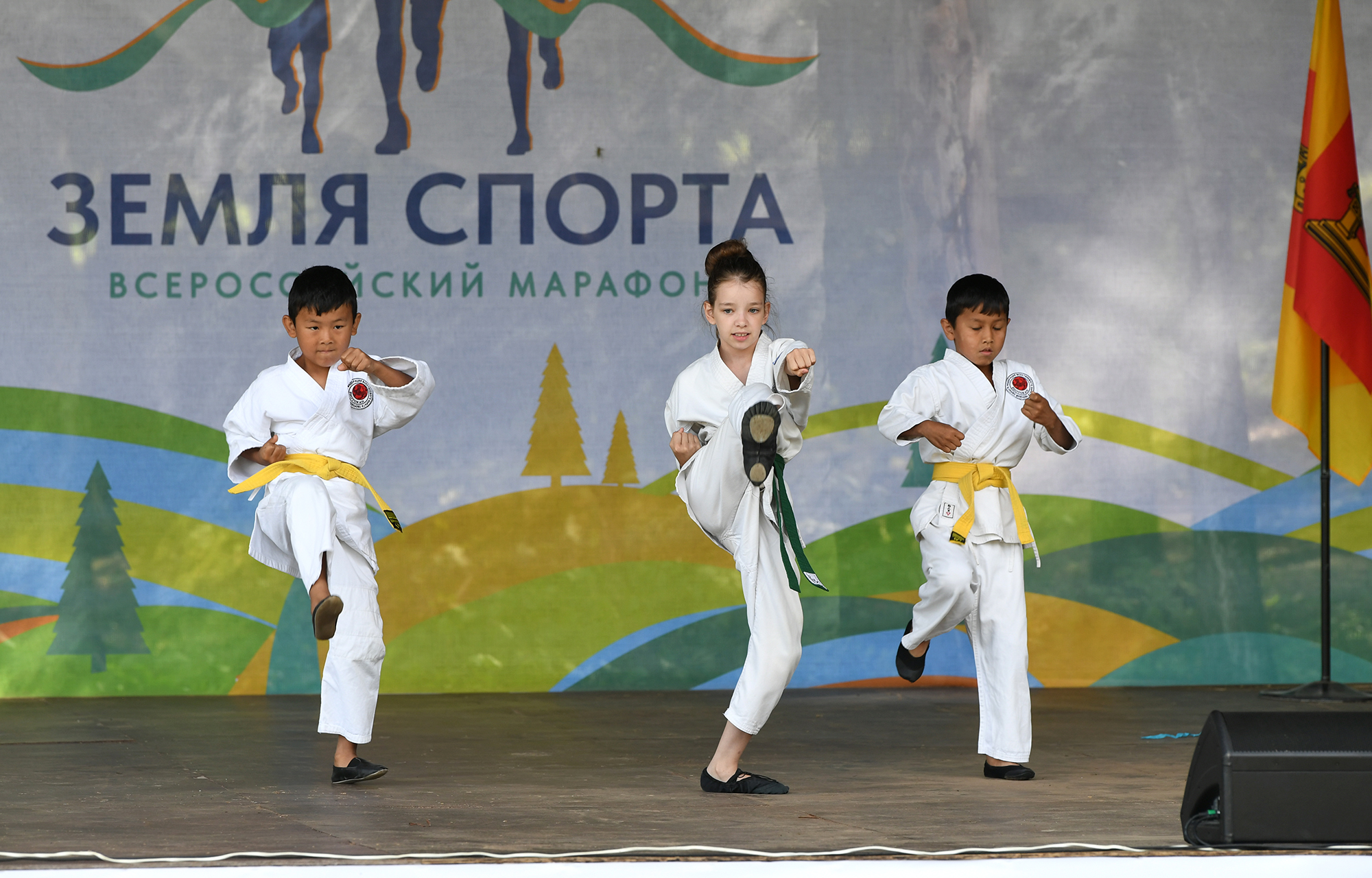 В День физкультурника в Тверской области проходят марафон и баскетбольный турнир В День физкультурника в Тверской области проходят марафон и баскетбольный турнир