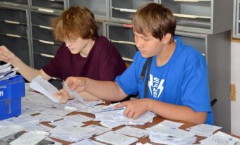 «Трудовое лето»: Почта России активно трудоустраивает подростков