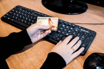 Жительница Тверской области решила подзаработать на маркетплейсе, но потеряла деньги Жительница Тверской области решила подзаработать на маркетплейсе, но потеряла деньги