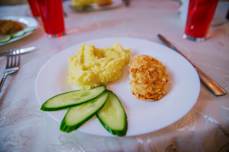 В котлетах из тверского магазина обнаружили сальмонеллы В котлетах из тверского магазина обнаружили сальмонеллы