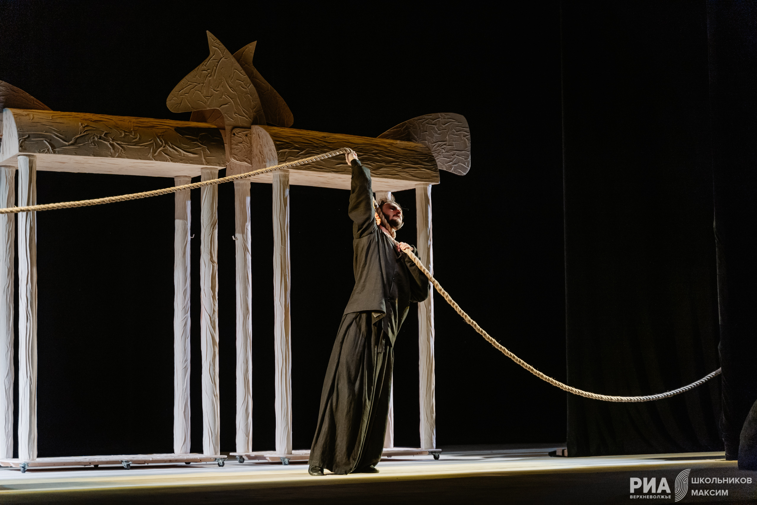 Дом Бернарды Альбы: Безумный эксперимент Тверского театра кукол