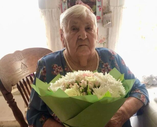 Губернатор Игорь Руденя поздравил с днем рождения ветерана Великой Отечественной войны Татьяну Моисееву, которой исполнилось 103 года Губернатор Игорь Руденя поздравил с днем рождения ветерана Великой Отечественной войны Татьяну Моисееву, которой исполнилось 103 года