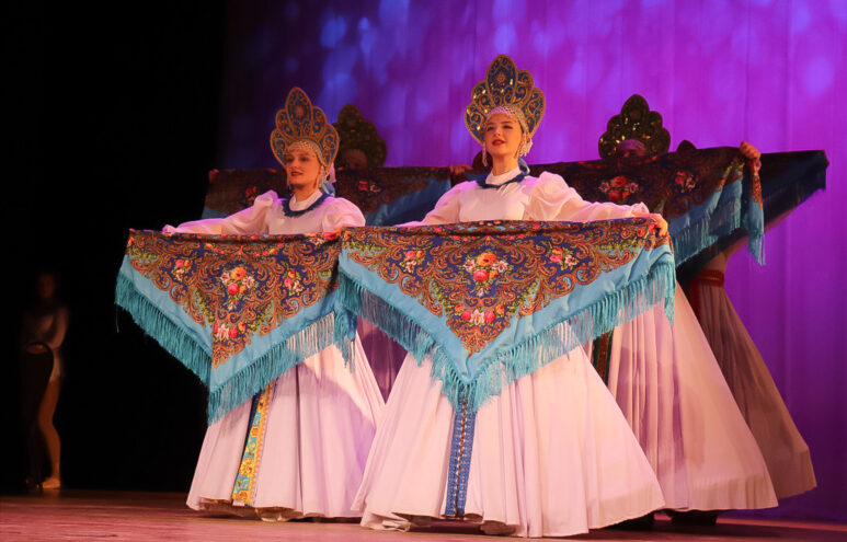 Прошедший в Твери восьмой фестиваль «Семья – источник вдохновения» стал рекордным по количеству участников Прошедший в Твери восьмой фестиваль «Семья – источник вдохновения» стал рекордным по количеству участников