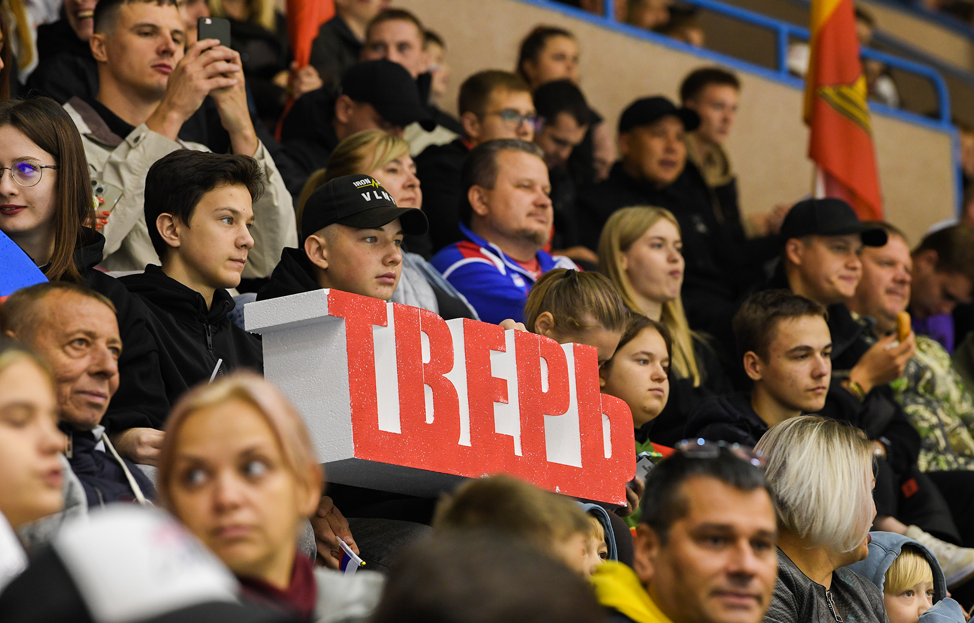 В Твери во время хоккейного матча в поддержку участников СВО собрали 5 миллионов рублей