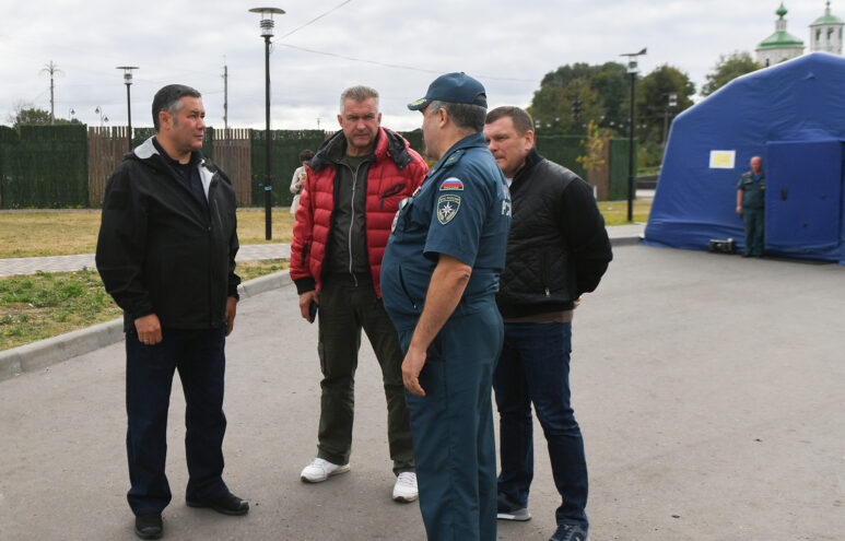 Губернатор Игорь Руденя провёл в Торопецком округе совещание оперативного штаба по ликвидации последствий падения обломков БПЛА