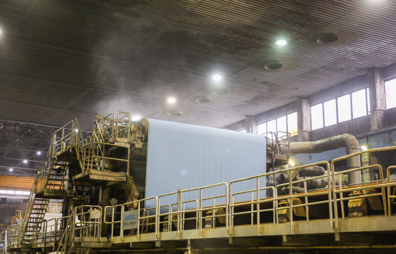 Каменская бумажная-картонная фабрика отмечает 225-летие Каменская бумажная-картонная фабрика отмечает 225-летие