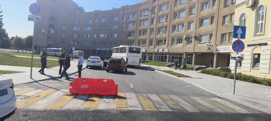 В Твери иномарка сбила женщину на «зебре»