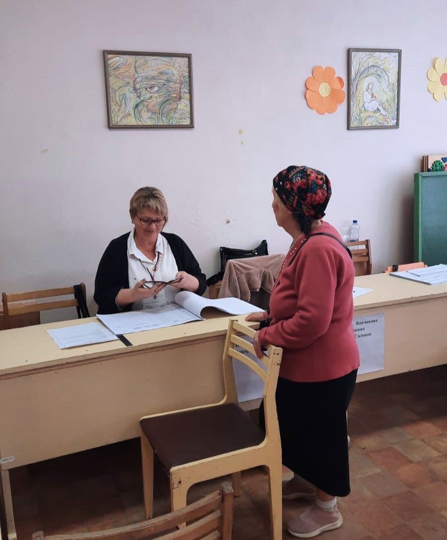 Жители 11 муниципалитетов Тверской области участвуют в Едином дне голосования
