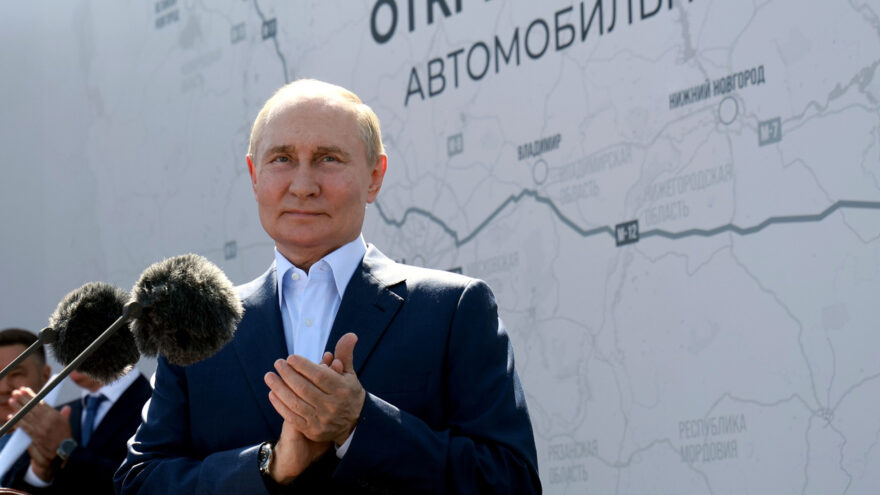 Визиты в Тверскую область: когда и зачем президент Владимир Путин приезжал в регион