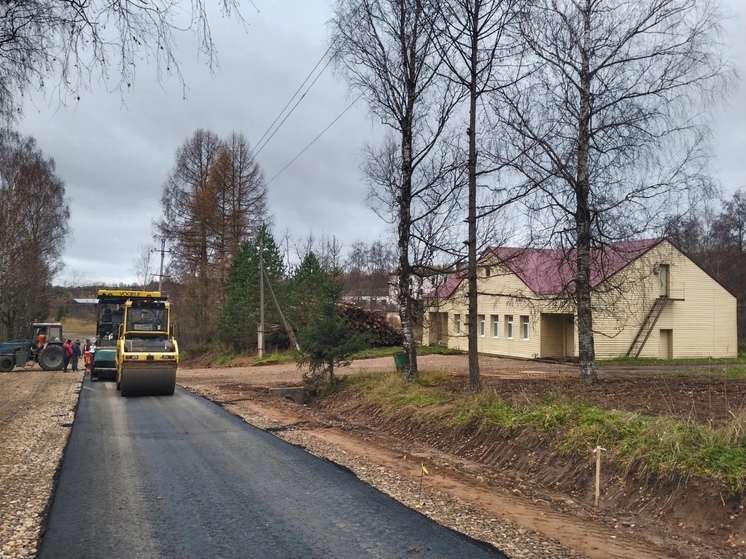 В Оленинском округе завершается ремонт дорог В Оленинском округе завершается ремонт дорог