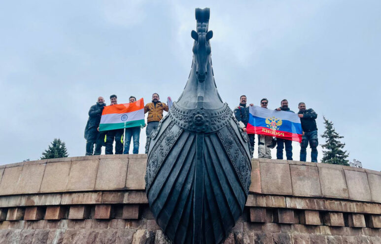 Тверь посетили участники VI российско-индийского мотопробега в честь знаменитого тверского путешественника Афанасия Никитина