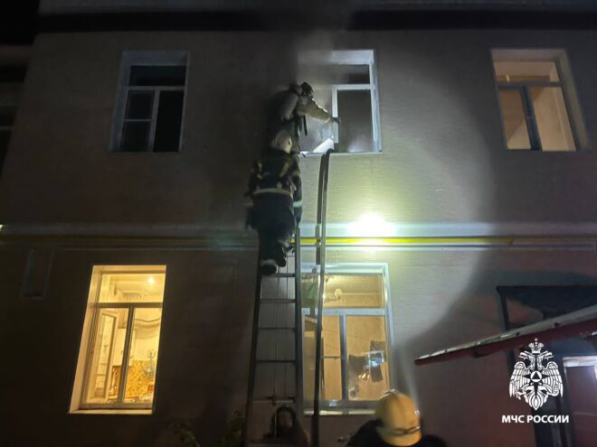 В Тверской области потушили пожар в квартире