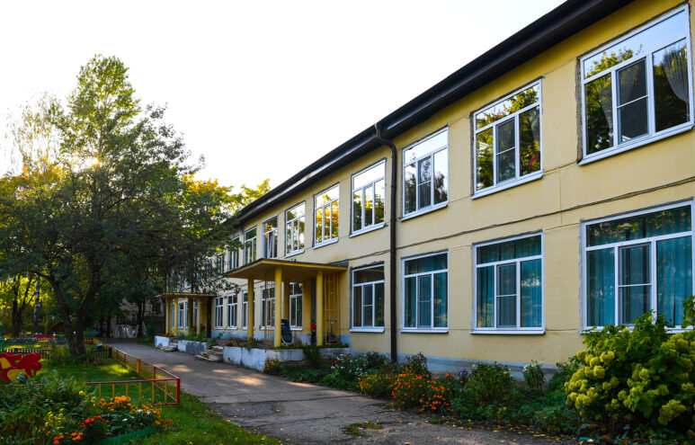 В детском саду №7 в Твери заменили оконные блоки В детском саду №7 в Твери заменили оконные блоки
