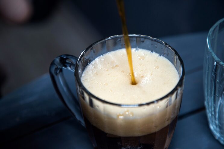 В Тверской области запретят продавать алкоголь в «наливайках» по ночам