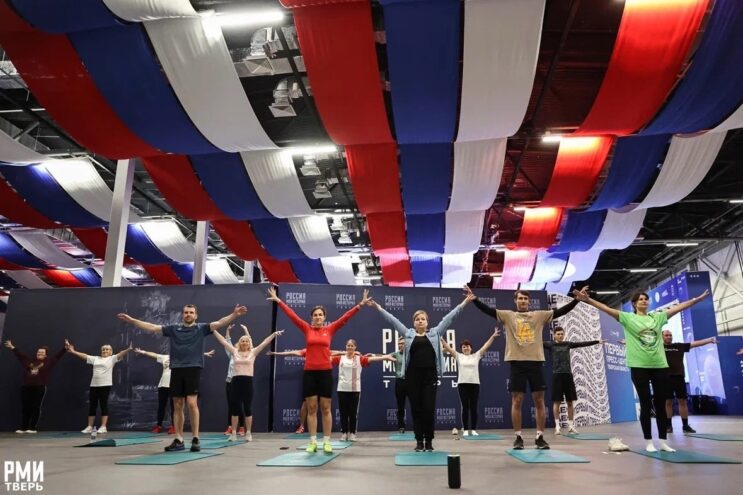 Спортивные семьи из города Бологое состязались в областном Фестивале