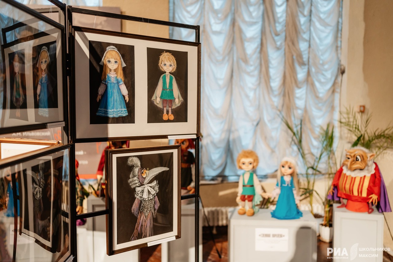 От замысла к воплощению: Тверской театр кукол показал работы главного художника