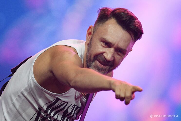 Звездные разборки: Тверской дуэт в Беларуси и совместный альбом "Ленинграда" и Instasamka Звездные разборки: Тверской дуэт в Беларуси и совместный альбом "Ленинграда" и Instasamka