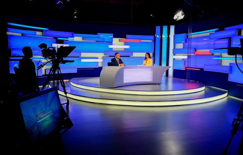 Губернатор Игорь Руденя ответит на вопросы жителей Верхневолжья в прямом эфире Губернатор Игорь Руденя ответит на вопросы жителей Верхневолжья в прямом эфире