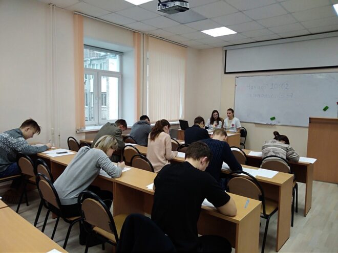 В Твери проходит многопрофильная инженерная олимпиада «Звезда»