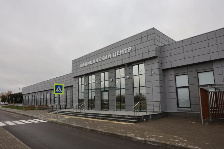 Жители Тверской области продолжают получать квалифицированную помощь в медицинском центре в деревне Мокшино Жители Тверской области продолжают получать квалифицированную помощь в медицинском центре в деревне Мокшино